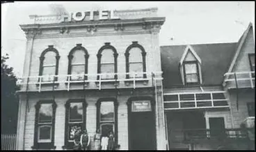 Image: The Royal Oak Hotel Carterton