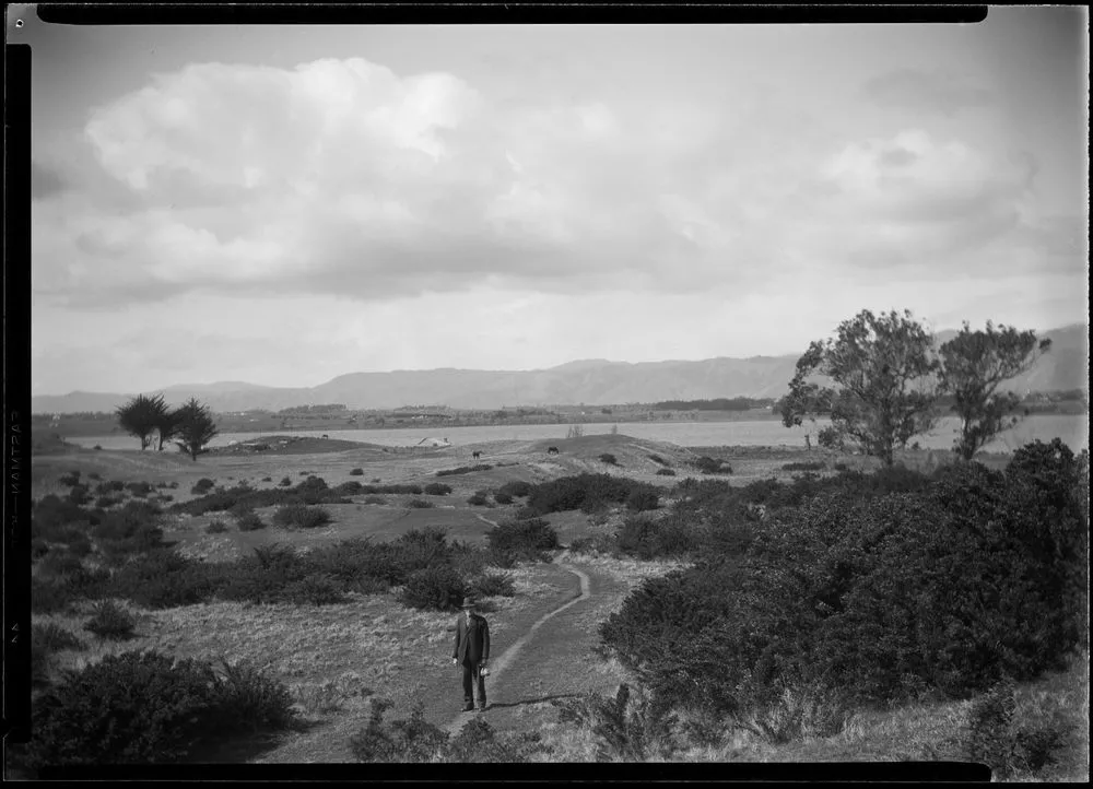 Lake Horowhenua - 1929