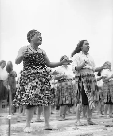 Tuini Ngāwai and Ngoi Pēwhairangi, 1943 Image: Tuini Ngāwai and Ngoi Pēwhairangi, 1943
