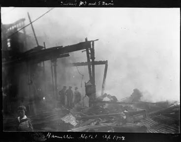 Image: Hamilton Hotel fire 1922