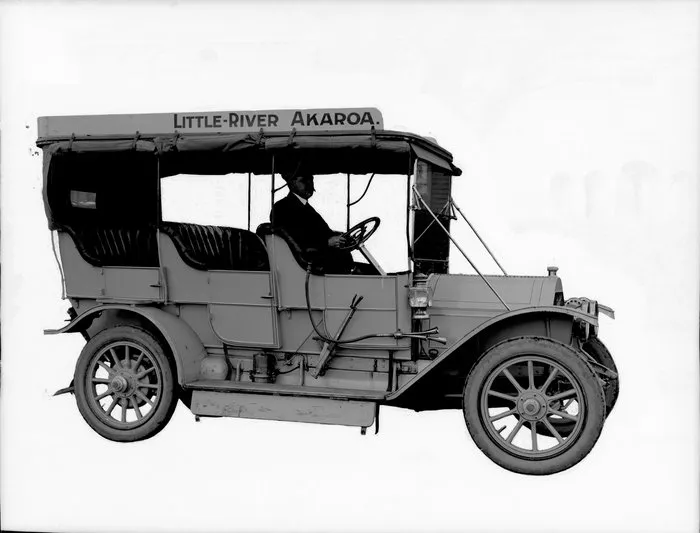 Little River - Akaroa Cadillac bus with unidentified driver, Christchurch