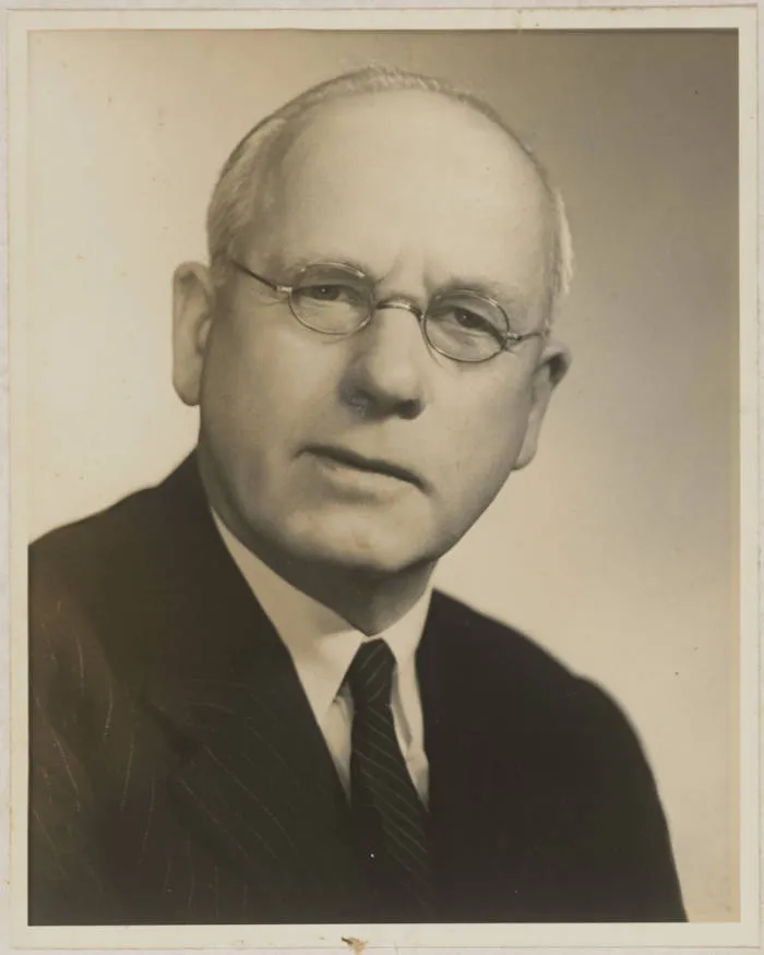 Peter Fraser, 1943