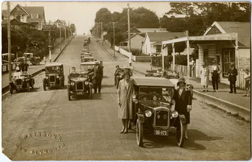 Image: Gladys de Havilland and followers on Gover Street, New Plymouth