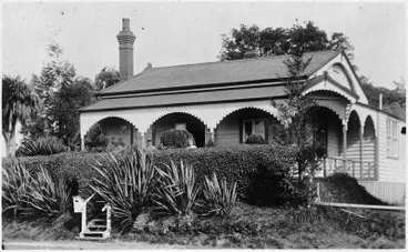 Image: Beale Street House, Popham family