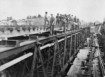 Image: Railway Bridge under construction
