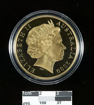 Image: Proof Coin - 5 Dollars, Phar Lap 1930 Melbourne Cup Commemorative, Australia, 2000