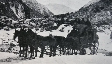 Image: The Otira-Broken River mail coach in Arthur's Pass