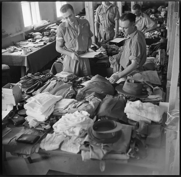 Personnel at NZEF Base Records Office dealing with the personnel effects of deceased persons and prisoners of war, Maadi Camp, Egypt