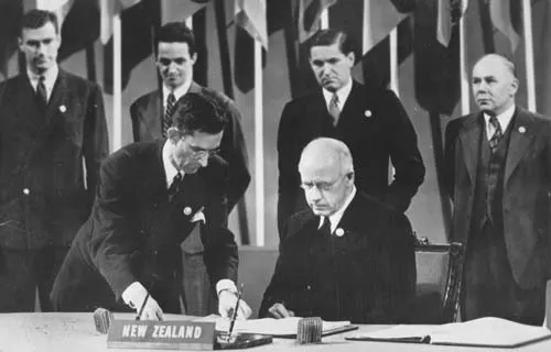 Signing the UN Charter, 1945