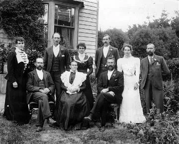 Welch family group at Laurel Hall, Taita