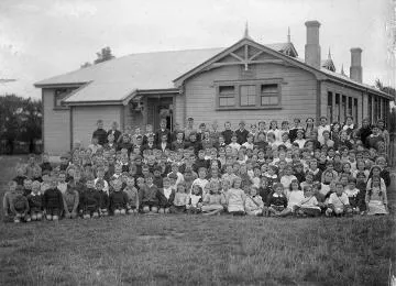 Martinborough School children