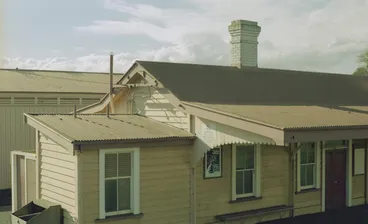 Photograph of Avondale railway station Image: Photograph of Avondale railway station