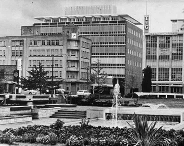 Garden Place fountains Image: Garden Place fountains