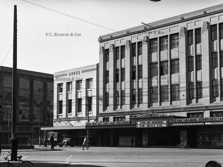 The Majestic Theatre - Lichfield and Manchester... (PB1913/3)