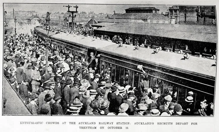 Enthusiastic crowds at the Auckland railway station: Auckland's recruits depart for Trentham on October 12