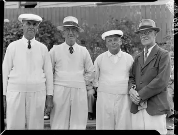 Image: Men's lawn bowls team, Wellington
