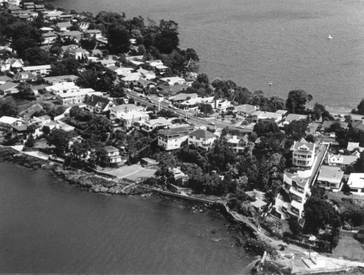 Aerial view of Hurstmere Road.