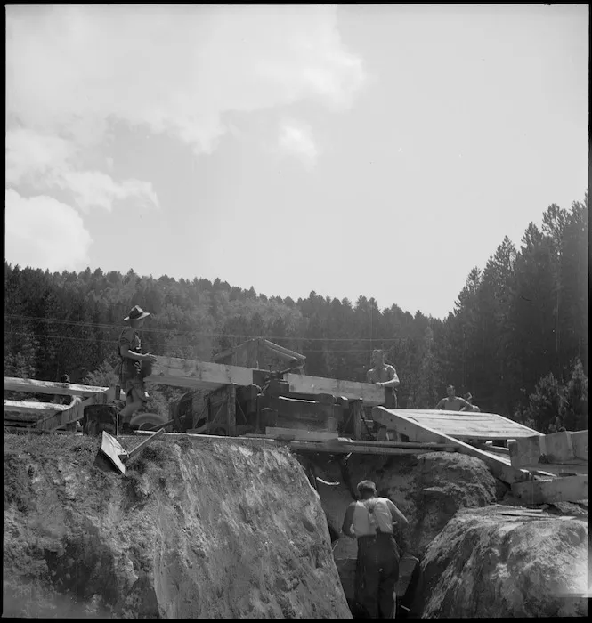 Sawing up timber at the New Zealand Forestry Unit mill in southern Italy, World War II - Photograph taken by M D Elias