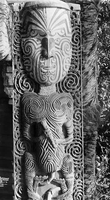Image: Maori wood carving
