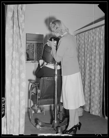 Image: Beauty parlour, Mangakino, Taupo district - Photograph taken by T M Downie