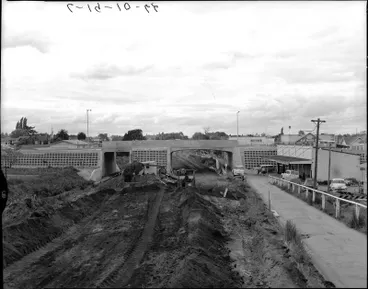 Image: Claudelands Bridge - road construction