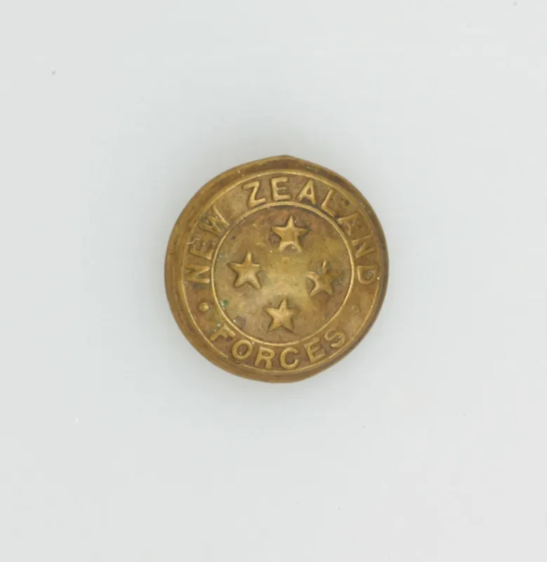 Button, four star N.Z. Forces Button [Hugh Brown McConnell]