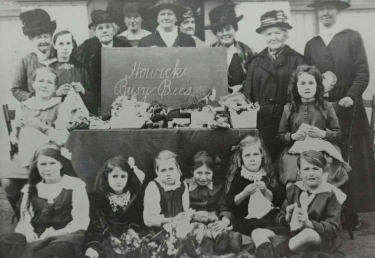 'Howick Busy Bees', ca 1917.
