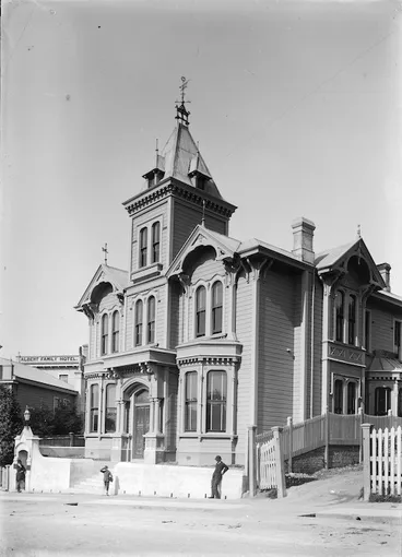 Image: House/YWCA hostel on Boulcott Street, Wellington
