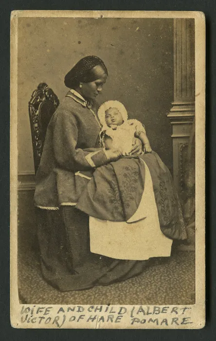 Wife and child of Hare Pomare