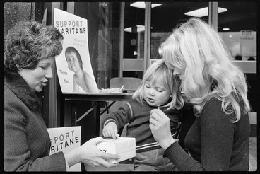 Image: Child donating money for the Karitane hospital in Wellington