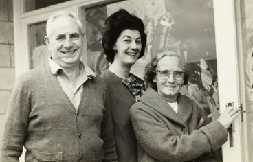 Image: Pensioner flats, Papatoetoe, 1963