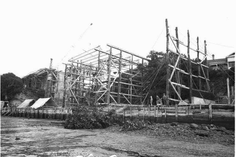 Construction of the Auckland Harbour Bridge, 1958