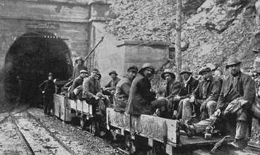 Image: Canterbury end of the Otira tunnel on the Midland Railway