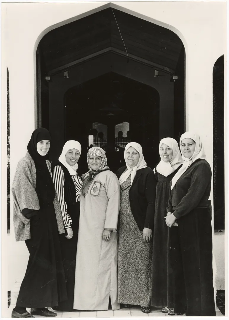 Islamic women outside Masjid Al Noor mosque