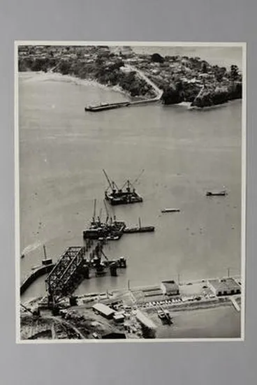 Image: Auckland Harbour Bridge preparations.