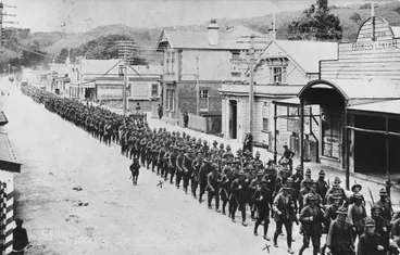 Image: Main Street; troops marching back from Maymorn to Trentham.