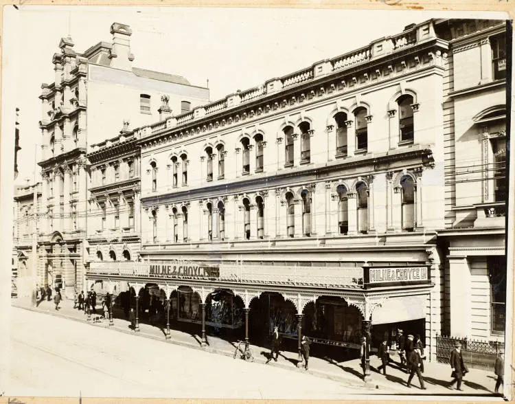 Milne and Choyce, Queen Street, Auckland Central, 1913