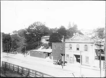 Image: J. J. Craig's stables in Beach Road, Auckland Central, 1914