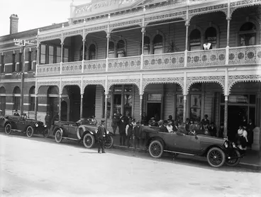 Image: County Hotel in Stratford