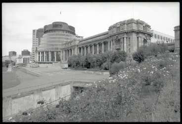 Image: Parliament Buildings and Grounds