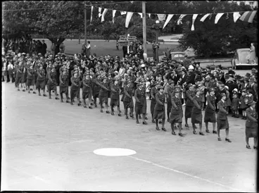 Image: Land Girls marching