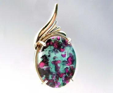 Image: Goodletite pendant