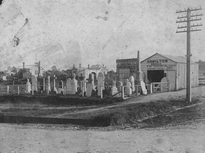 Corner of Bridge and Grey Streets