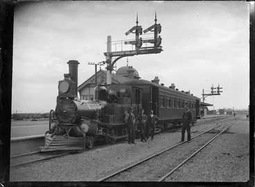 Image: D class steam locomotive, no 197, 2-4-0T type, at Lower Hutt, 1906.
