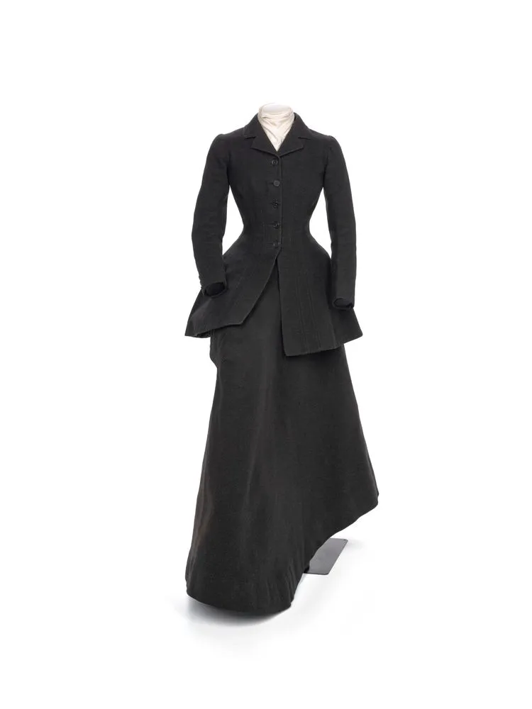 Sidesaddle riding habit