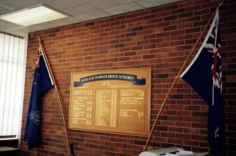 Auckland Harbour Bridge Authority plaque.