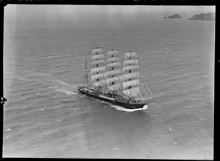 Barque, Pamir, arriving under full sail, Auckland