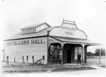 Hardie and Sons, Martinborough