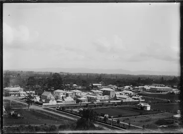 Image: Part two of a two-part panorama of Paeroa