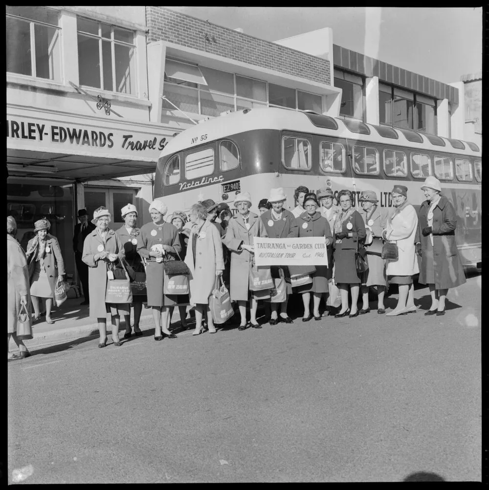 Tauranga Garden Club leaving for Australian tour.